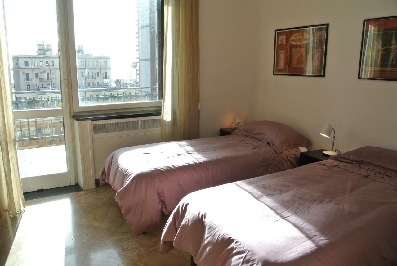 Casa Di Linda Appartement Salerno Buitenkant foto